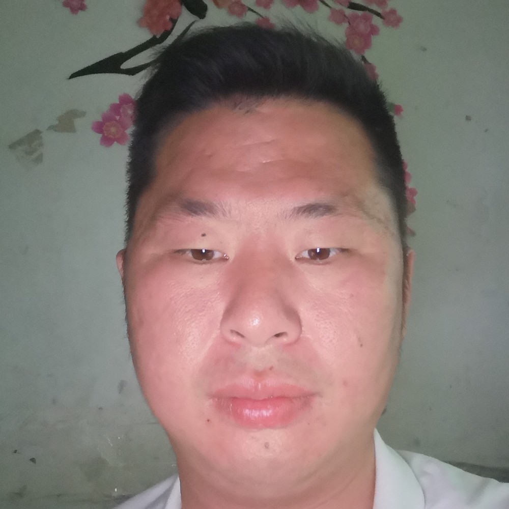 巨人漫步淡淡的照片