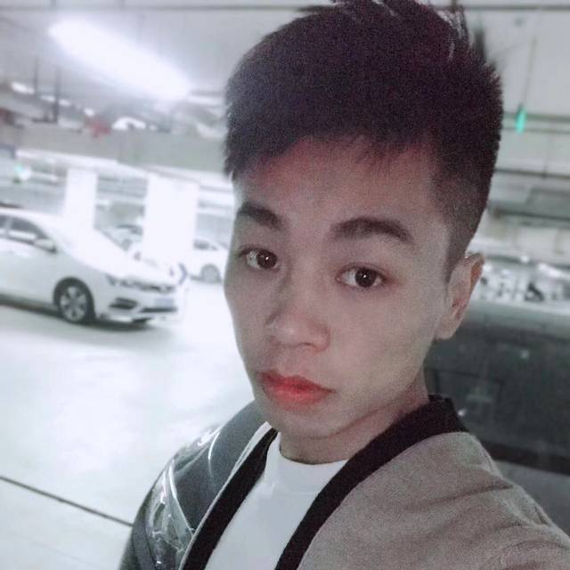 白羊那想人陪的照片