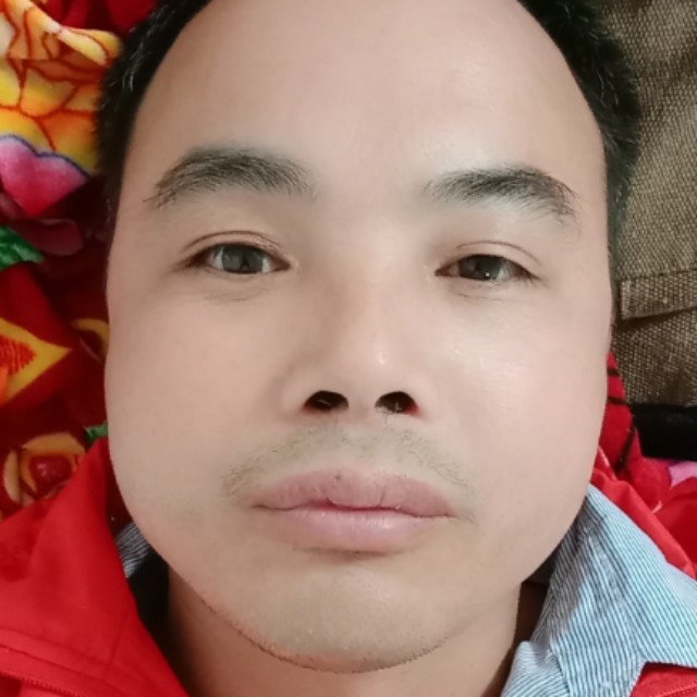 专注爱恋舞蹈的照片
