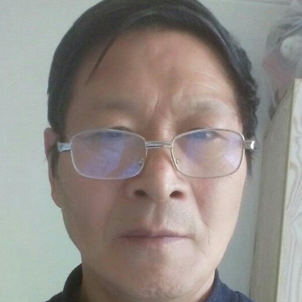 李俊贵的照片