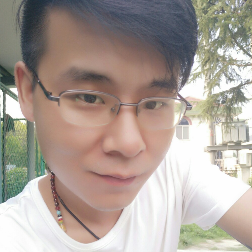 七弥的照片