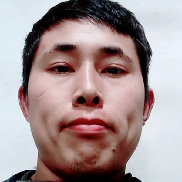 尊敬挽手唇彩的照片
