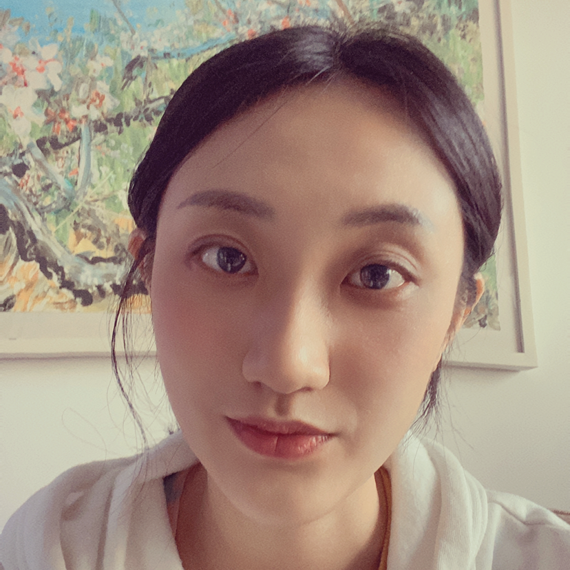 蓝蓝的照片