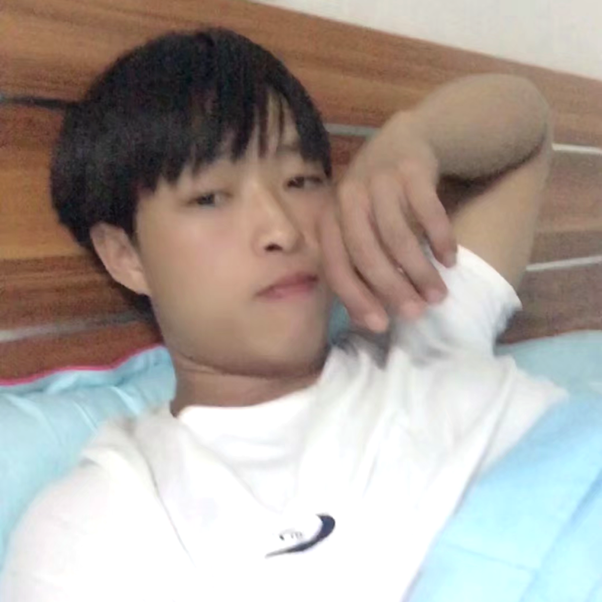 金能的照片