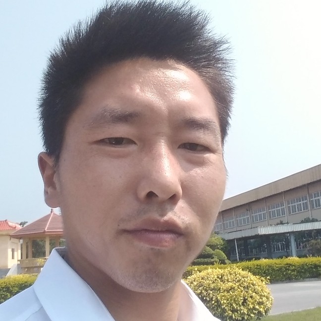 哪个年轻不风流的照片