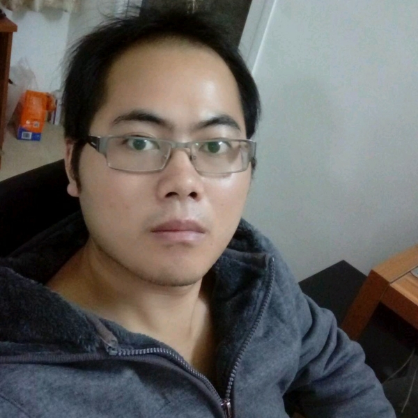 眼睛欢喜的照片