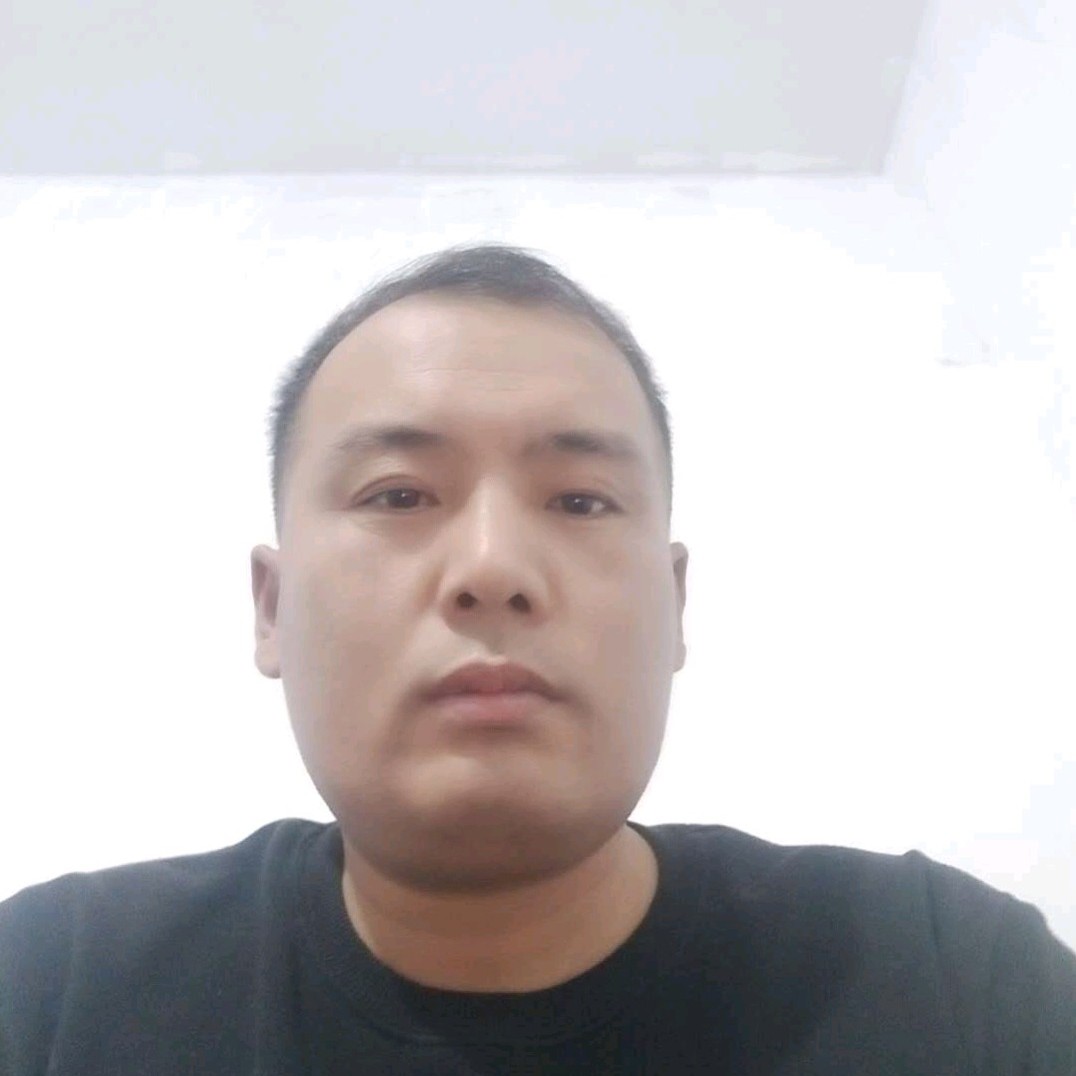 甜美凝眸犀牛的照片