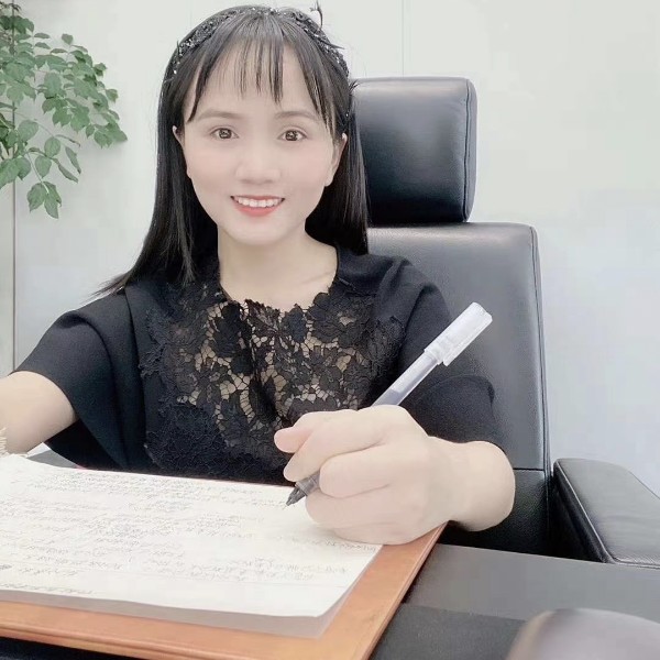 李   倩的照片