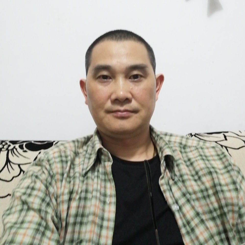 冷月背后的照片
