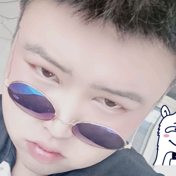 边琪，的照片