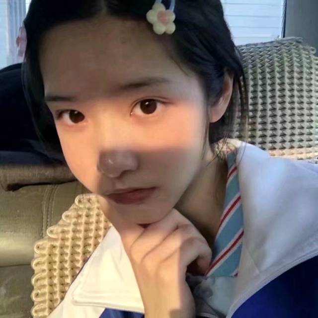衬衫等待的照片