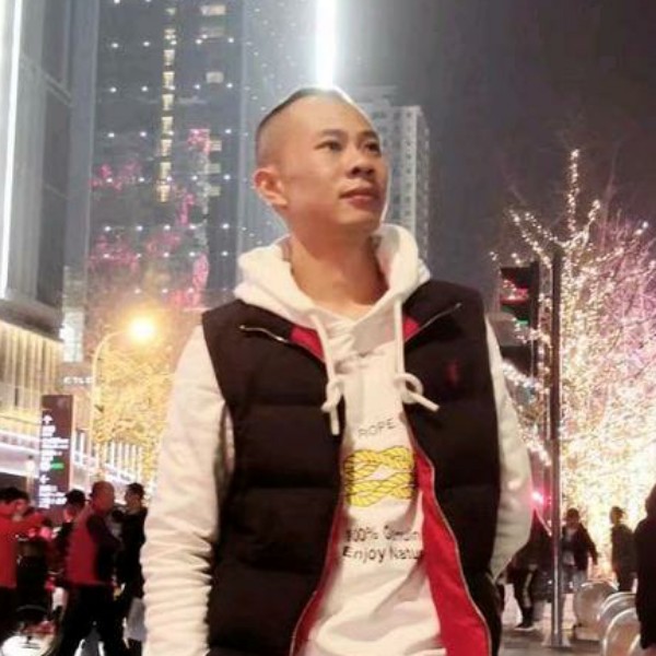 等待你的陌生人的照片