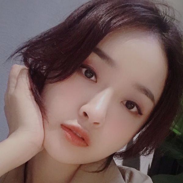 小芹噢的照片