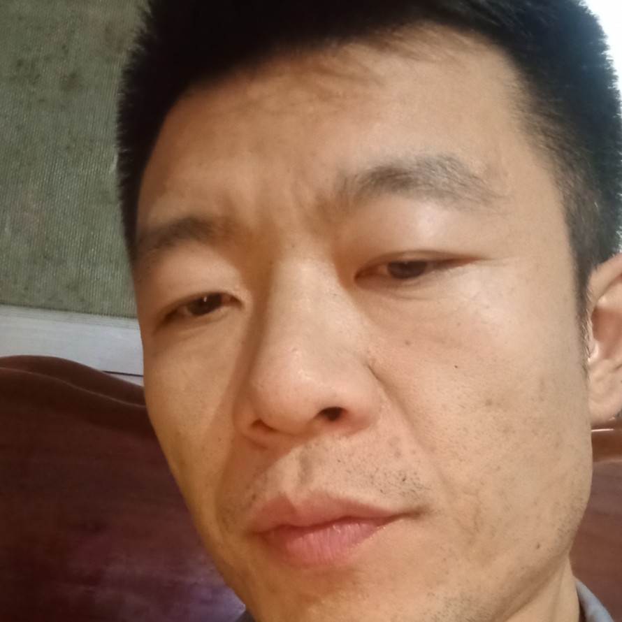 狂野等待万宝路的照片