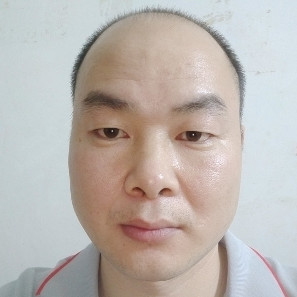 卢友福的照片