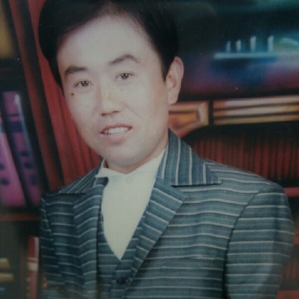 迷人水壶的照片