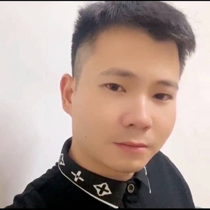 An d y的照片