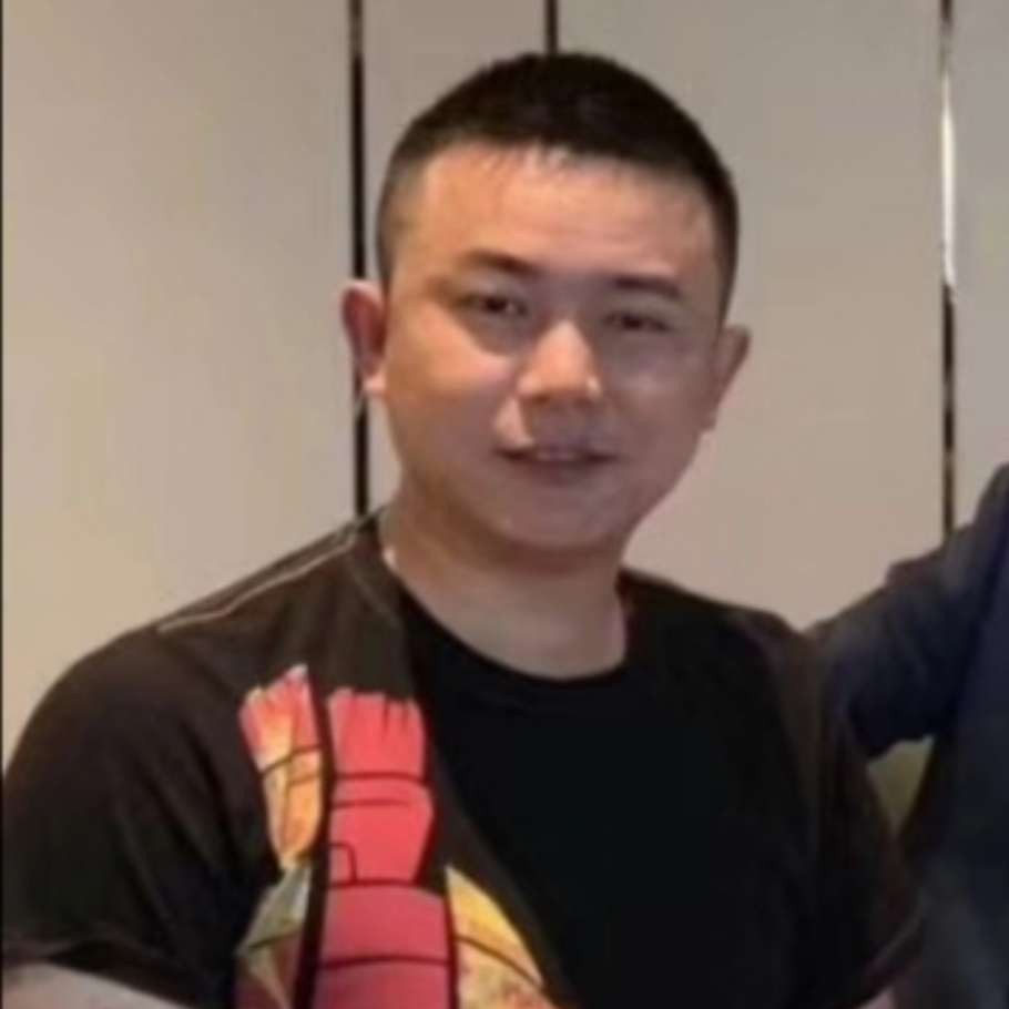 枯墨禅荷的照片