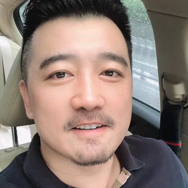 胜宇的照片