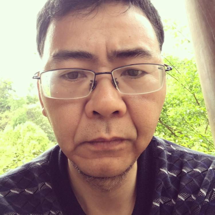 旧时光小伙的照片