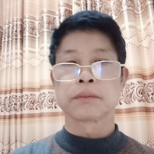 贪玩老小子的照片
