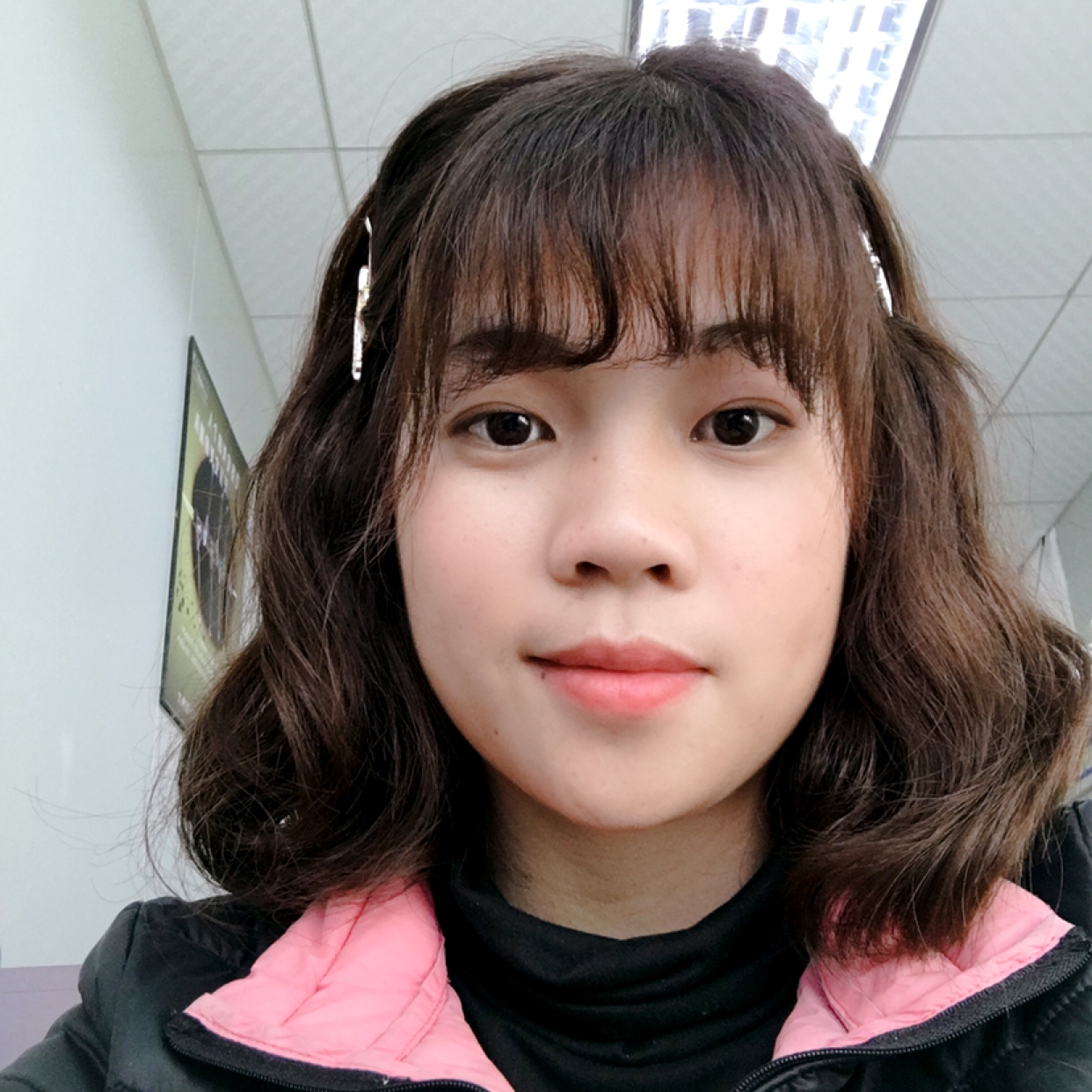 黑裤邂逅单纯的照片