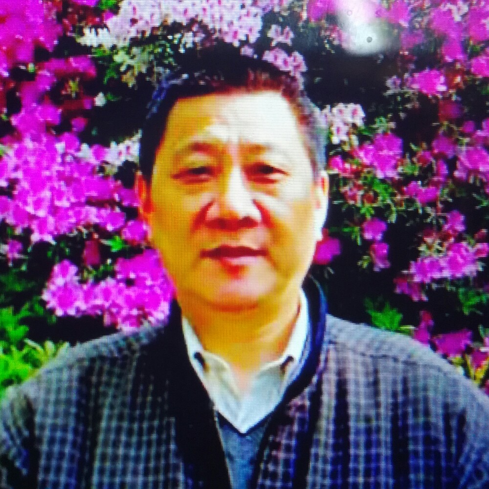 张三强的照片