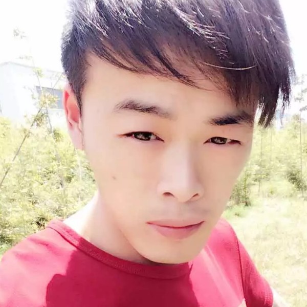 蔃蔃的照片
