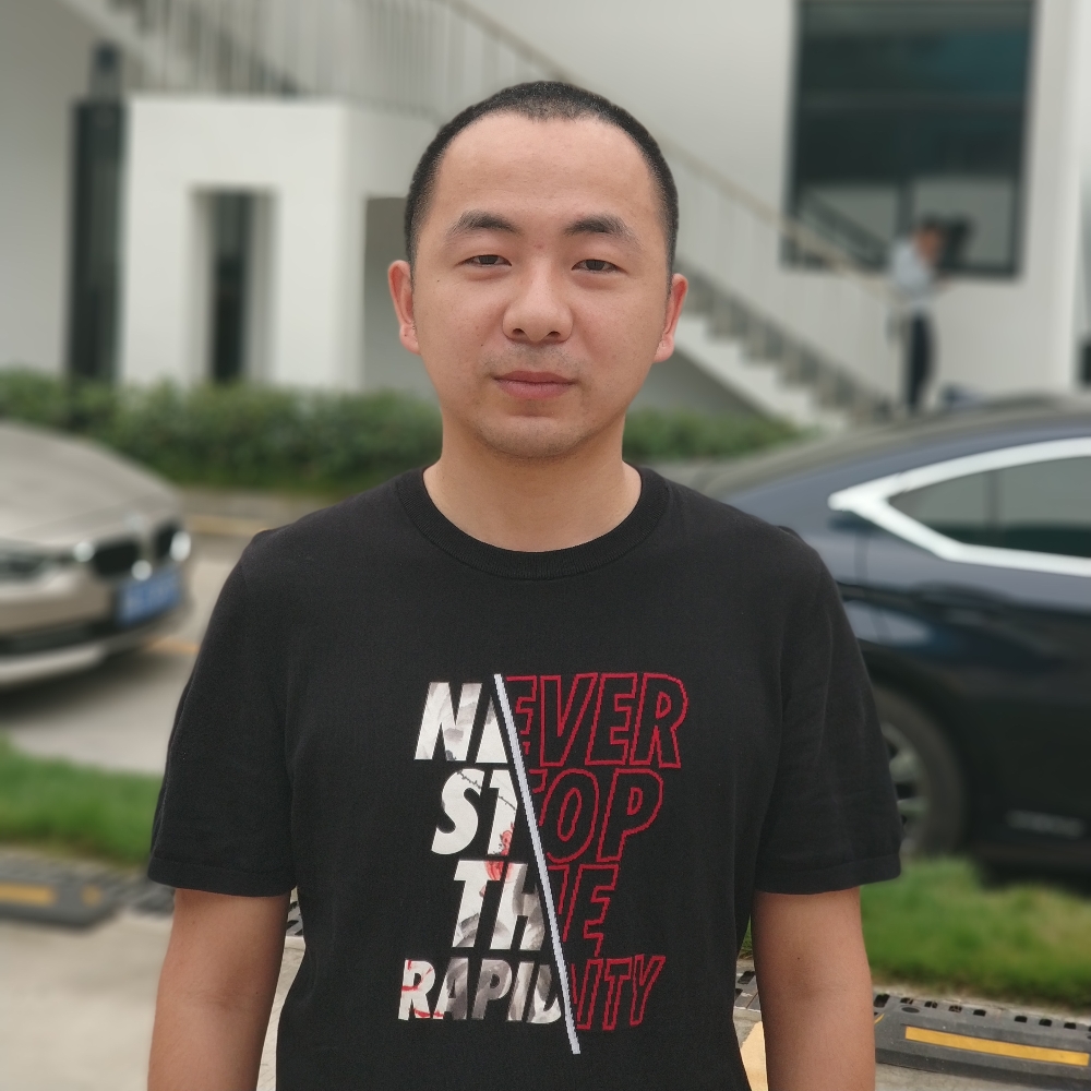 谢少爷的照片