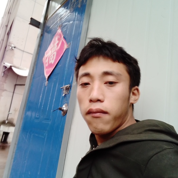 温柔爱恋溪流的照片