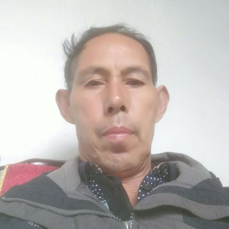 忧郁漫步灯泡的照片