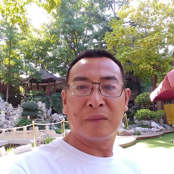 蓦然回首，原来是的照片