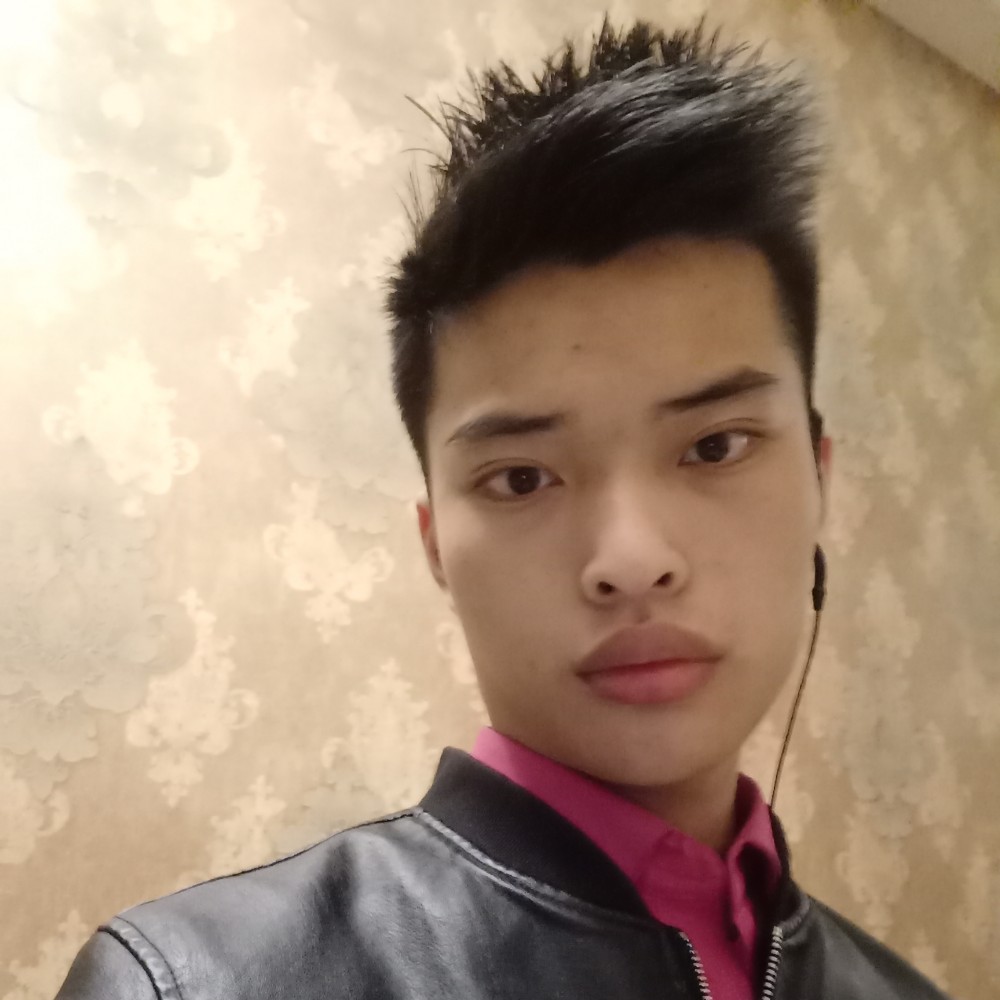 孤独的雨水。的照片