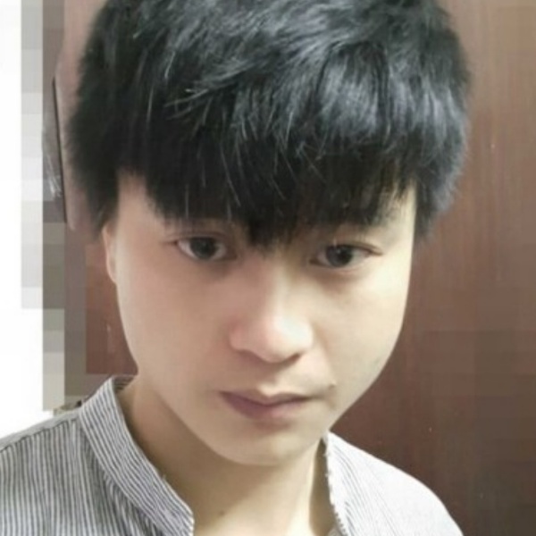路过鸦的照片