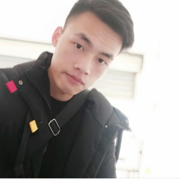 靇靇的照片