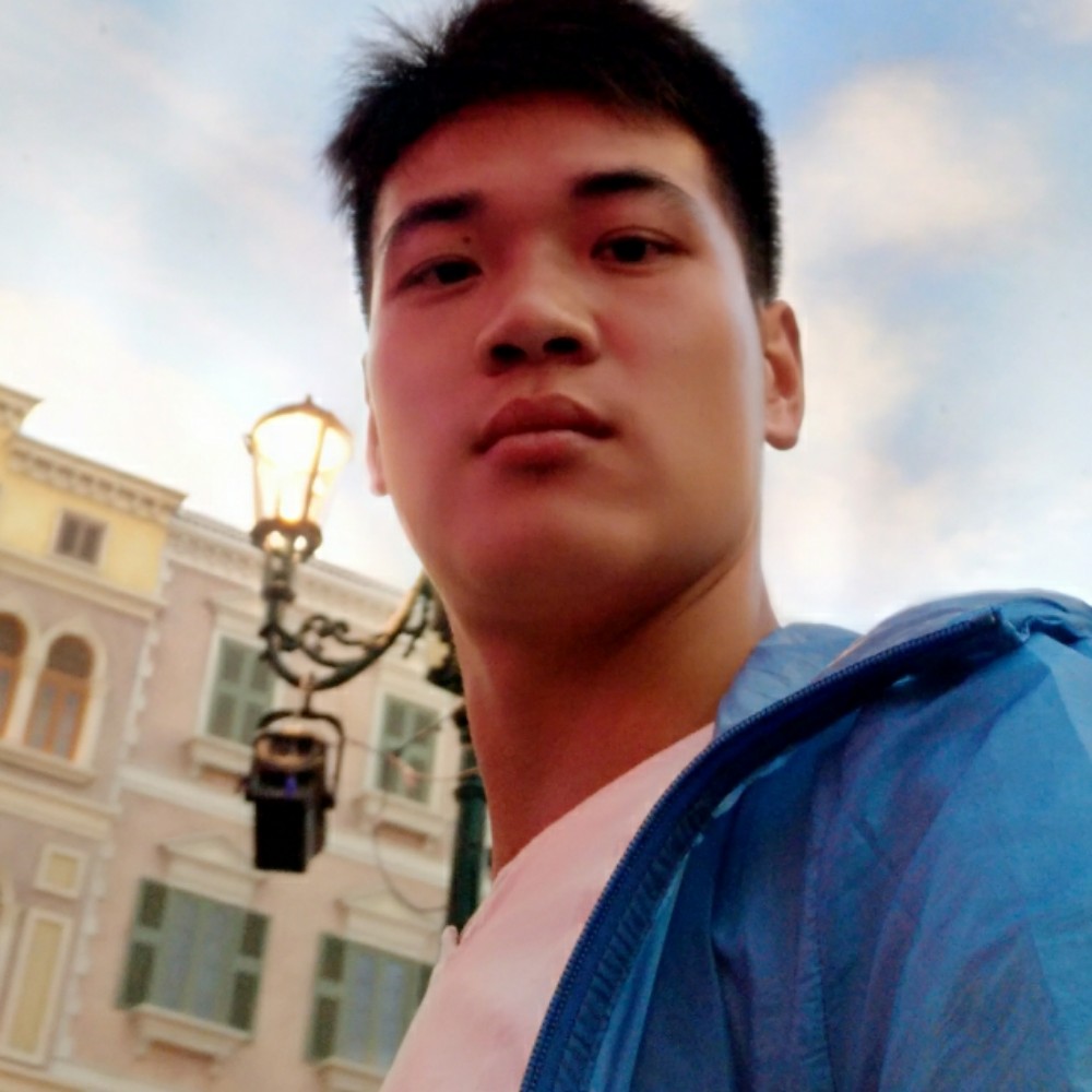 陆柄宏的照片