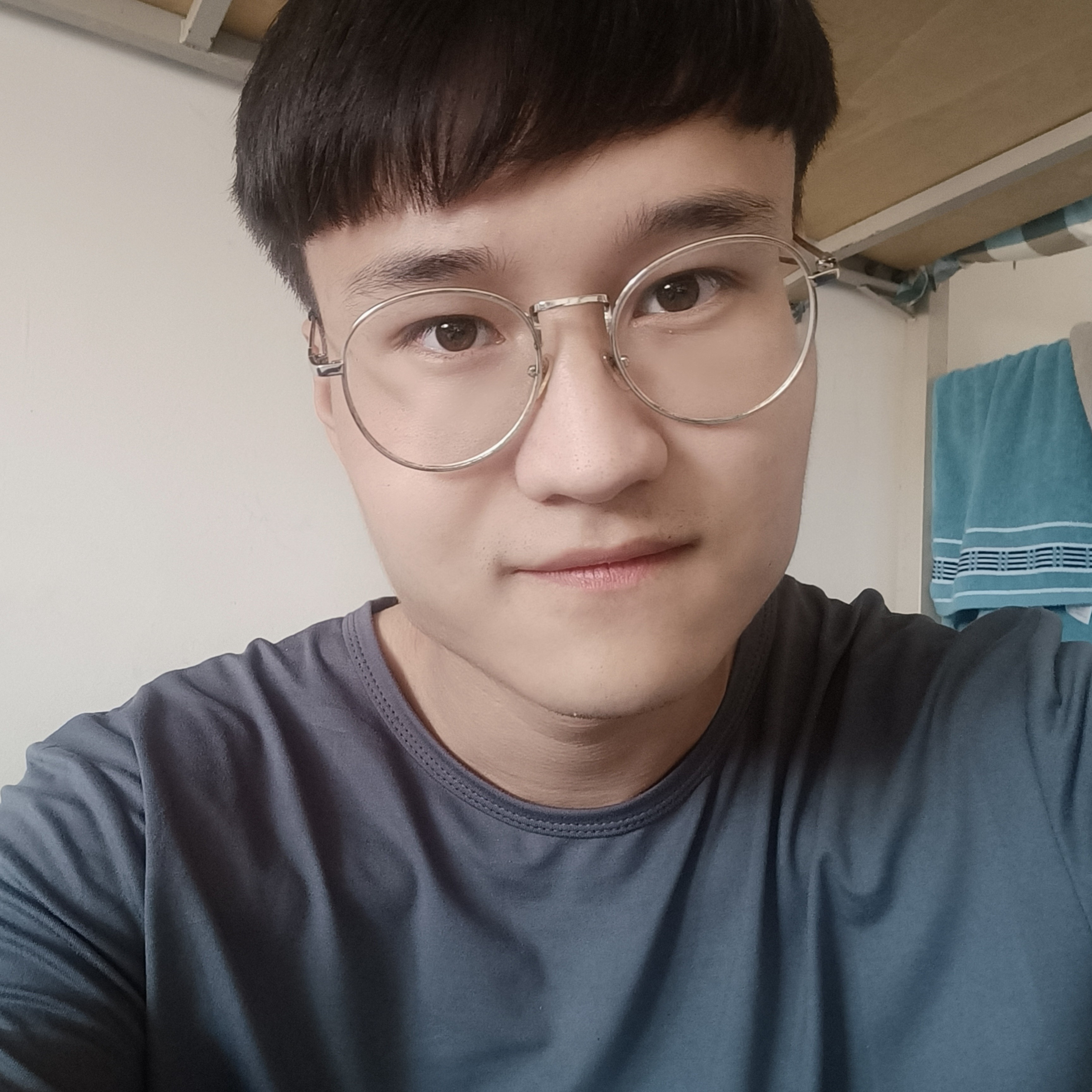 呓语浅吻温柔的照片