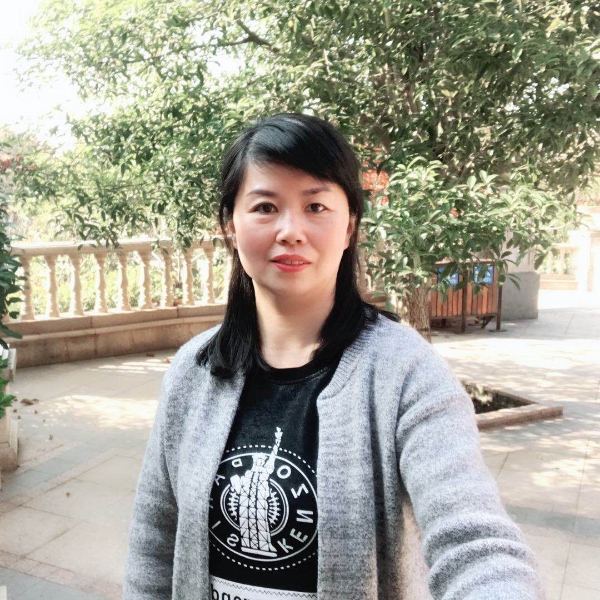 品卫的照片