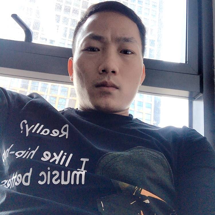 靓丽与篮球的照片