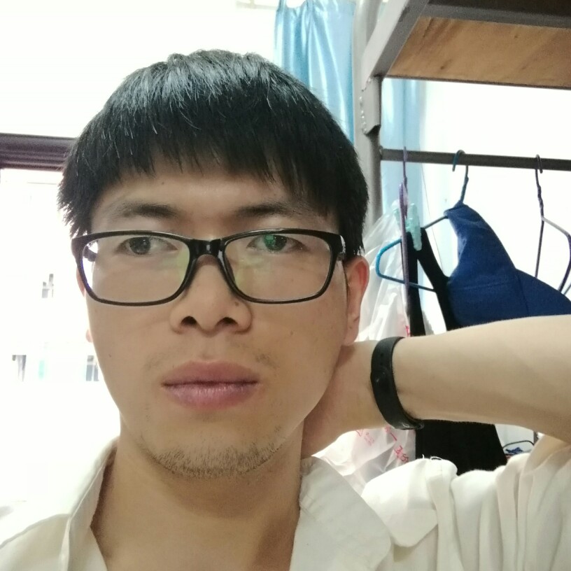 嘻嘻哈哈的照片