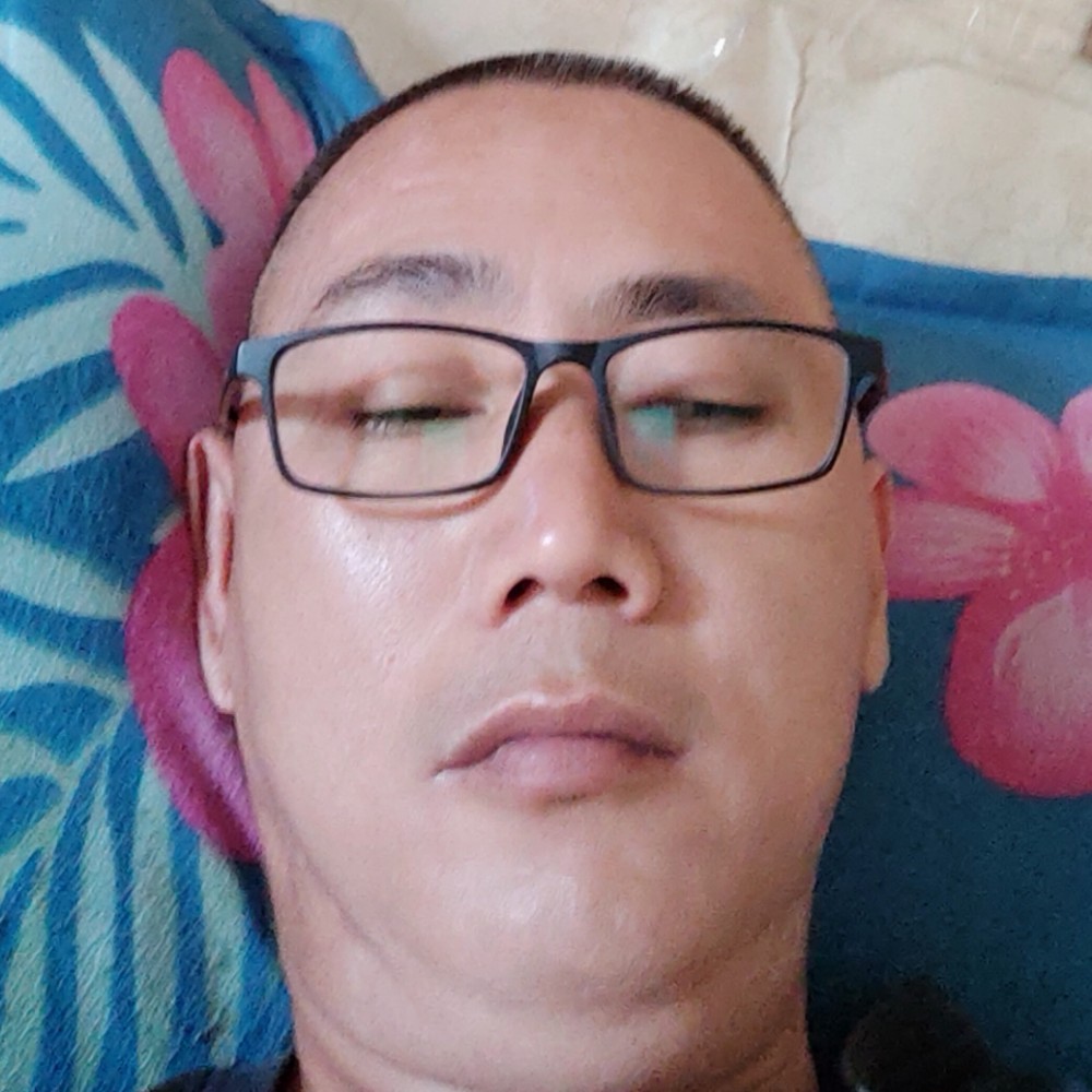 超短裙还眼睛大的照片