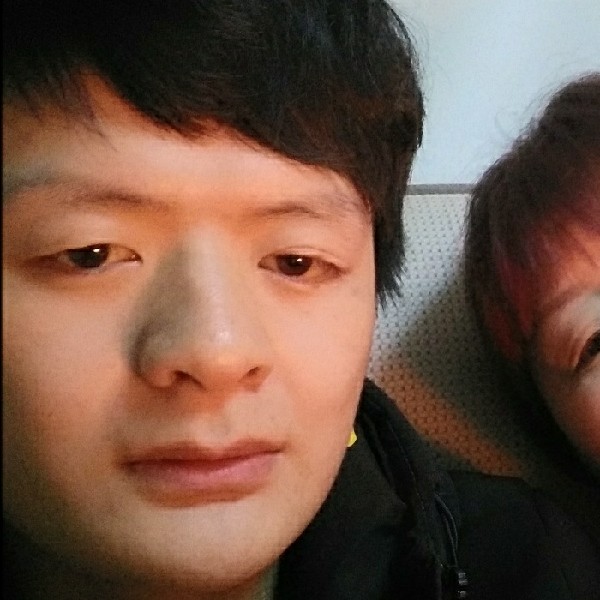 俊秀的汉堡包的照片