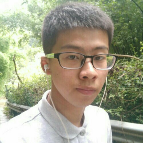 明亮唇膏的照片