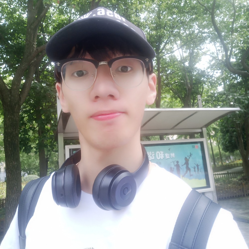 钢铁直男西瓜瓜的照片