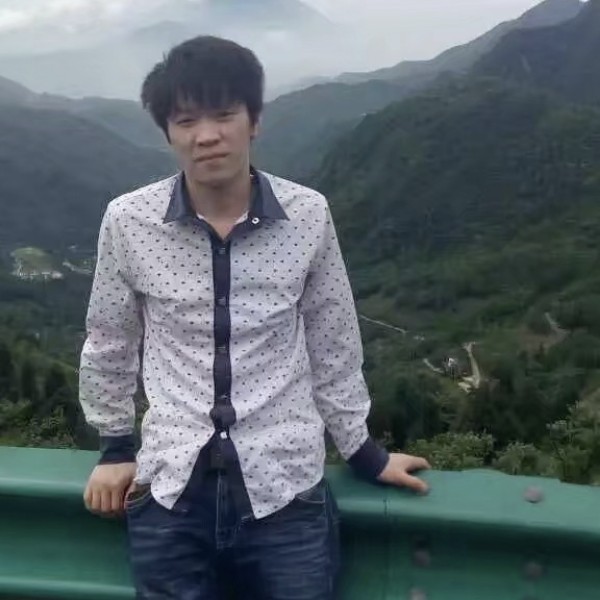 火有初夏的照片
