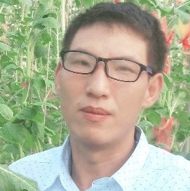 李诗伟的照片