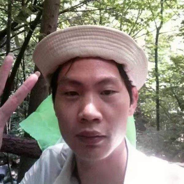 卓安然的照片