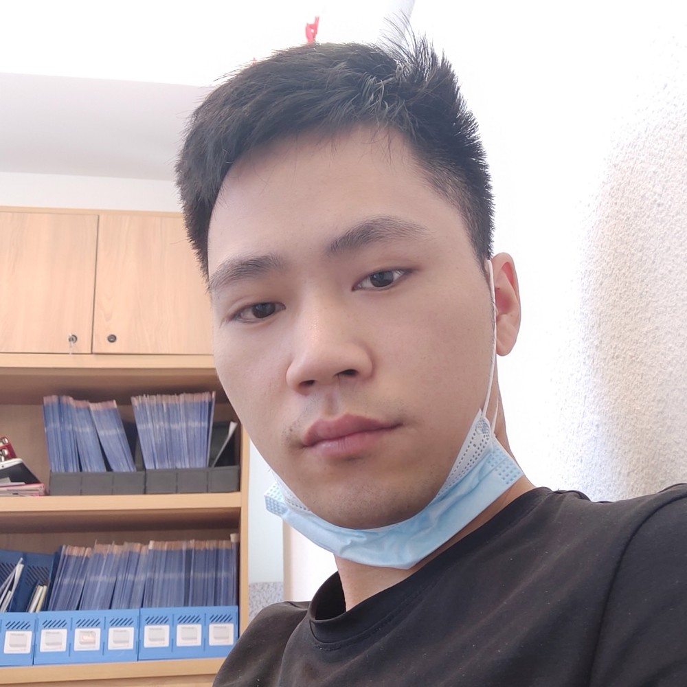 泪雨凝眸坚强的照片