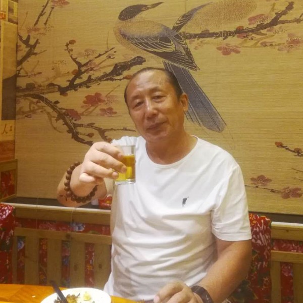 独守秋风的照片