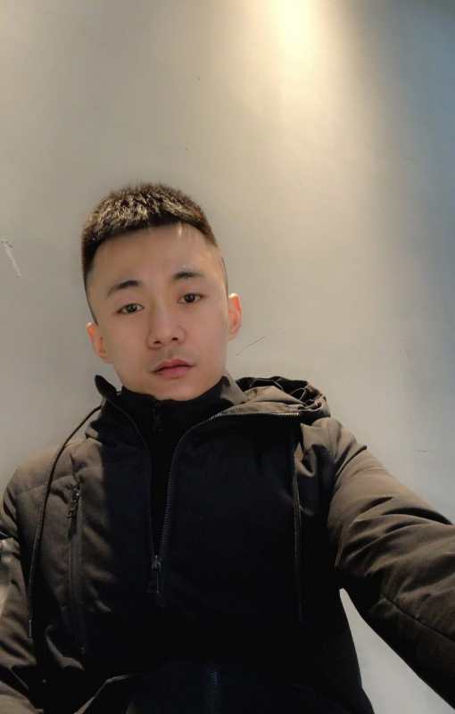 一直在路上.的照片